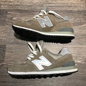 New Balance Grey Classic 574s - Minimally Worn!
